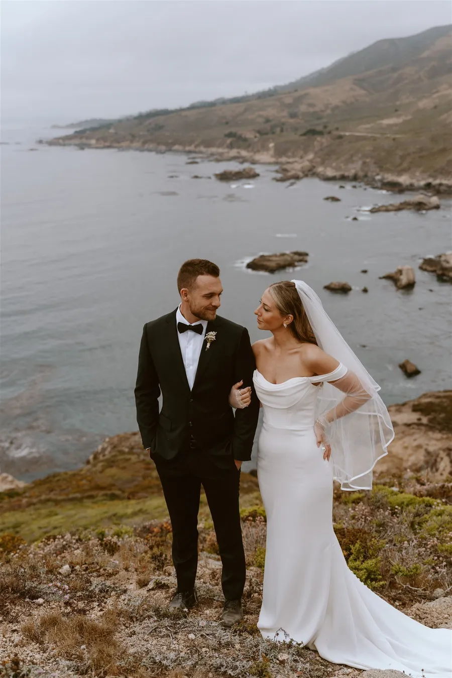 big sur wedding off of the coast of highway 1