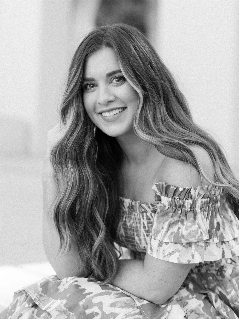 founder and ceo, emily wright, started a bridal beauty agency in los angeles, california