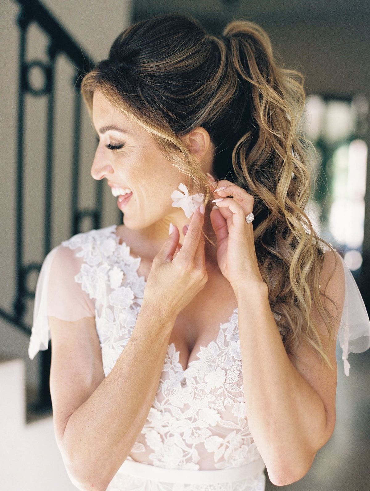 Bride getting ready near palms springs in coachella valley
