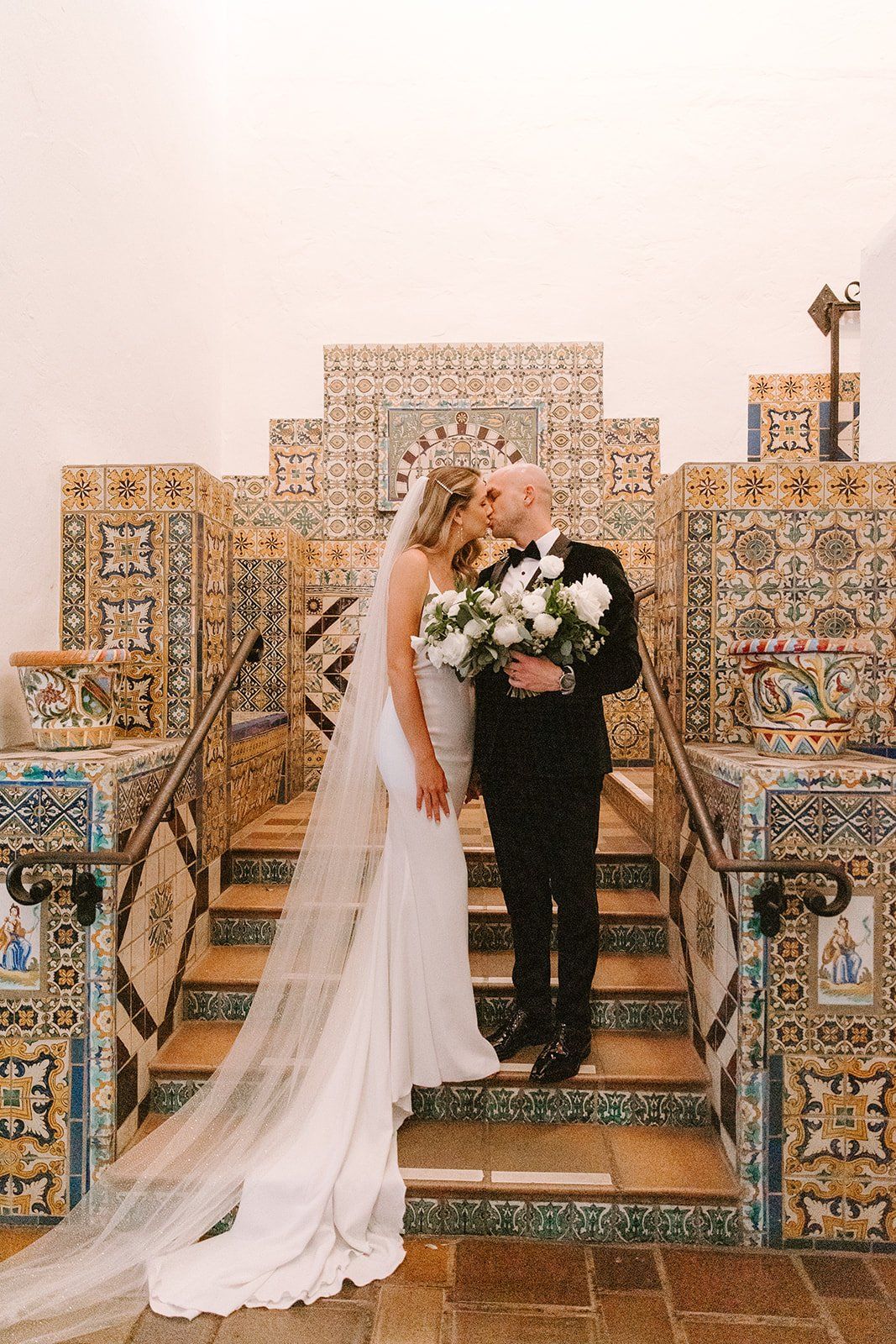 santabarbaracourthousewedding-postovoits-ashgabesphoto-31.jpg
