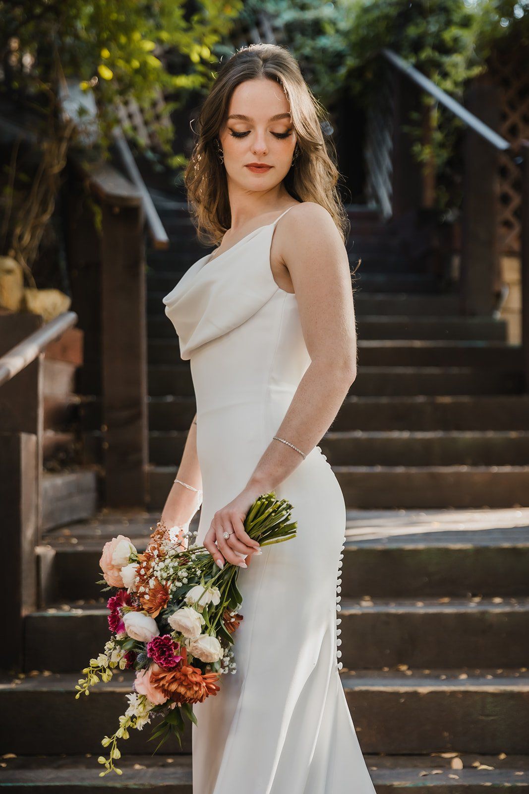 bride chooses 60's inspired hair and makeup look for her destination wedding in southern california