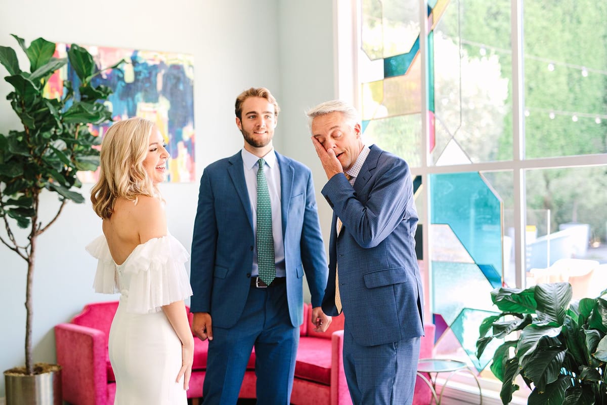 first look for the bride and her dad