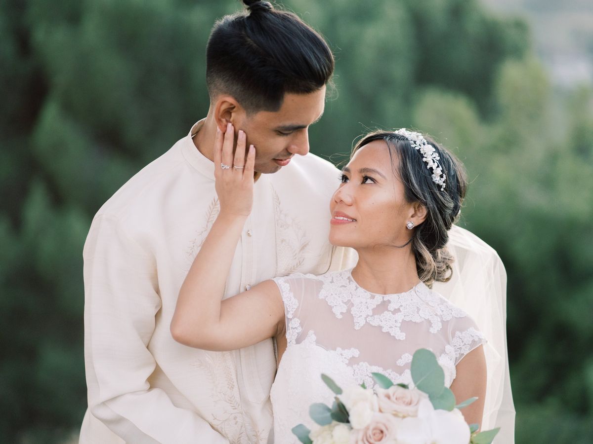 bride and groom plan romantic and elegant covid wedding