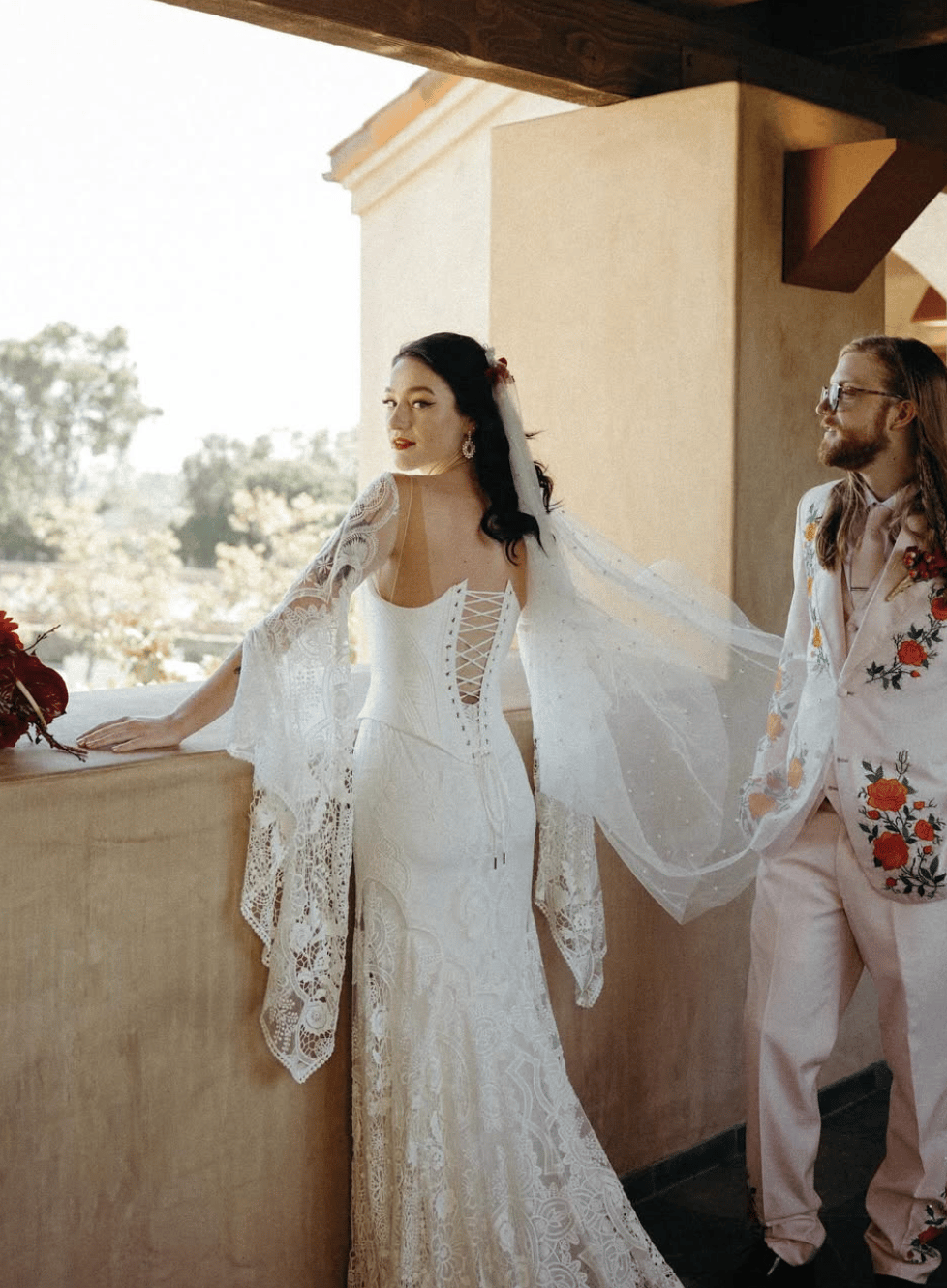 set out to design a high gothic fantasy wedding