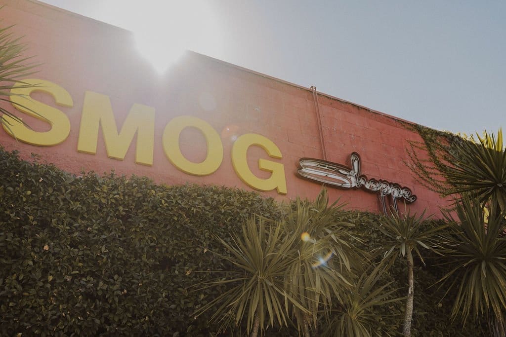los angeles bride choose smogshoppe for her modern wedding