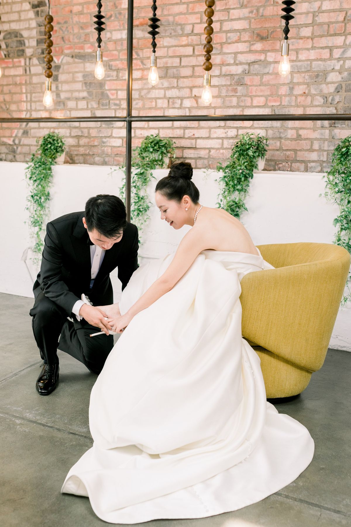 kim sing theatre hosts micro wedding for LA couple