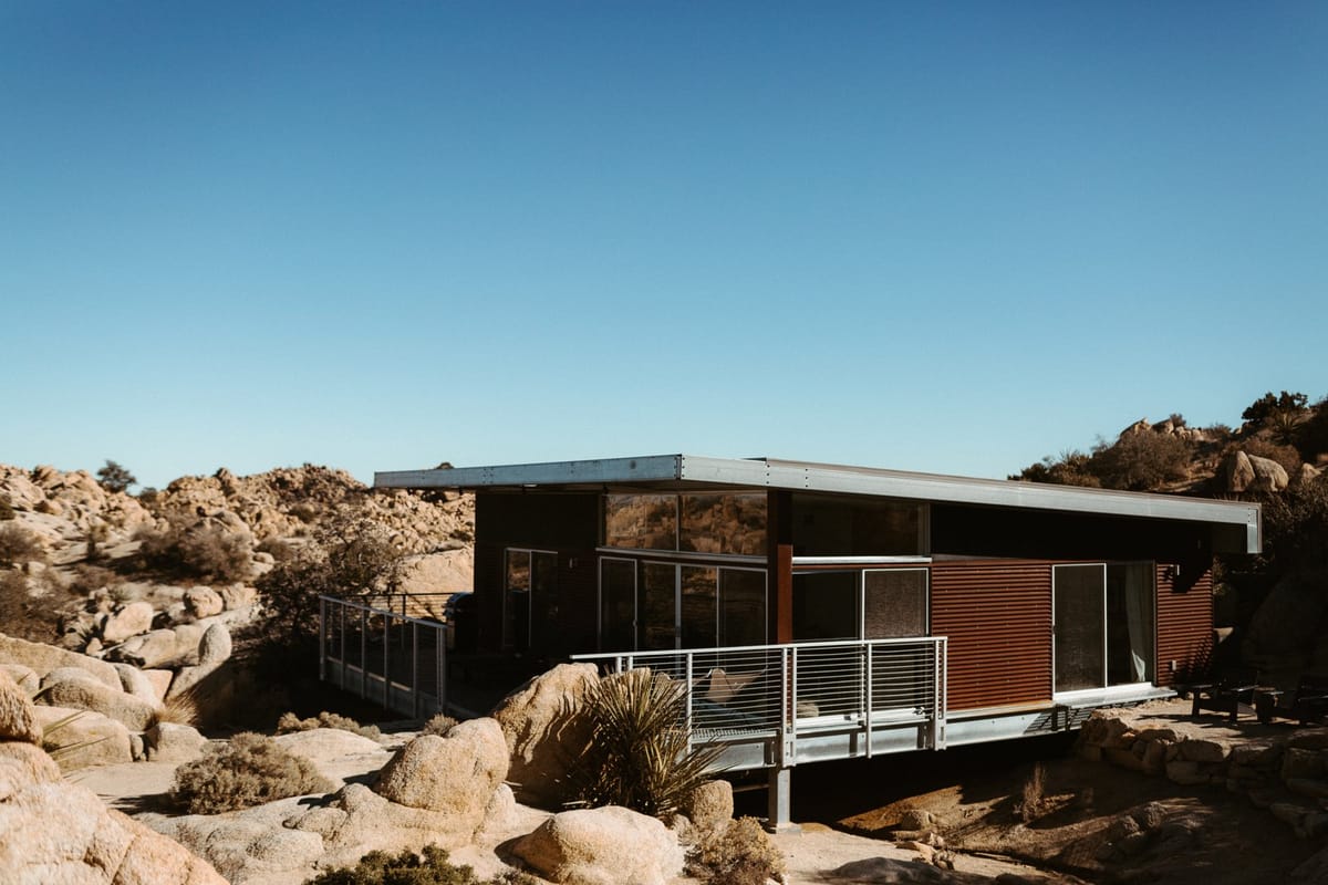 joshua tree elopement at the rock reach house airbnb