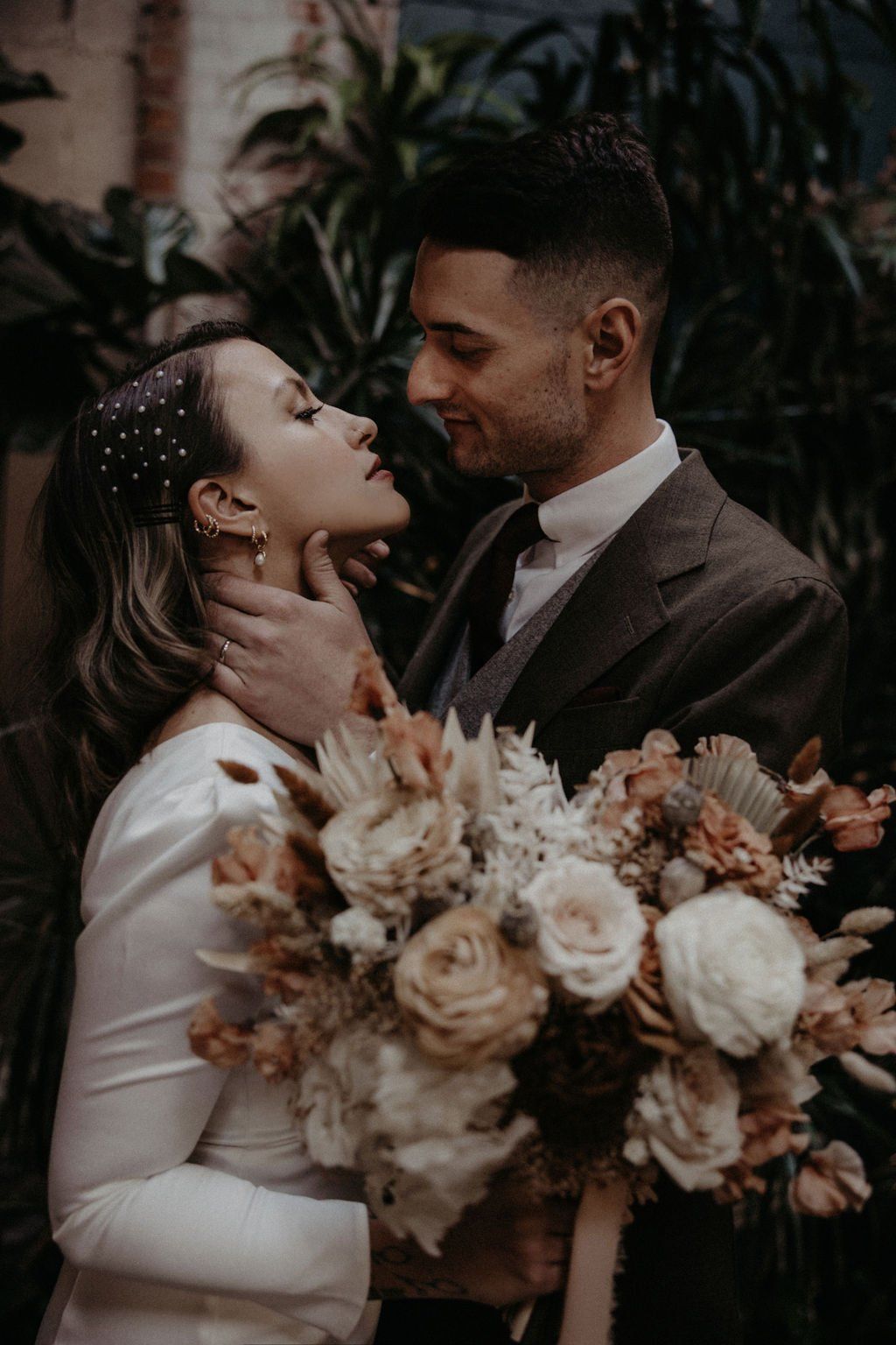 los angeles couple plan their dream modern wedding in DTLA