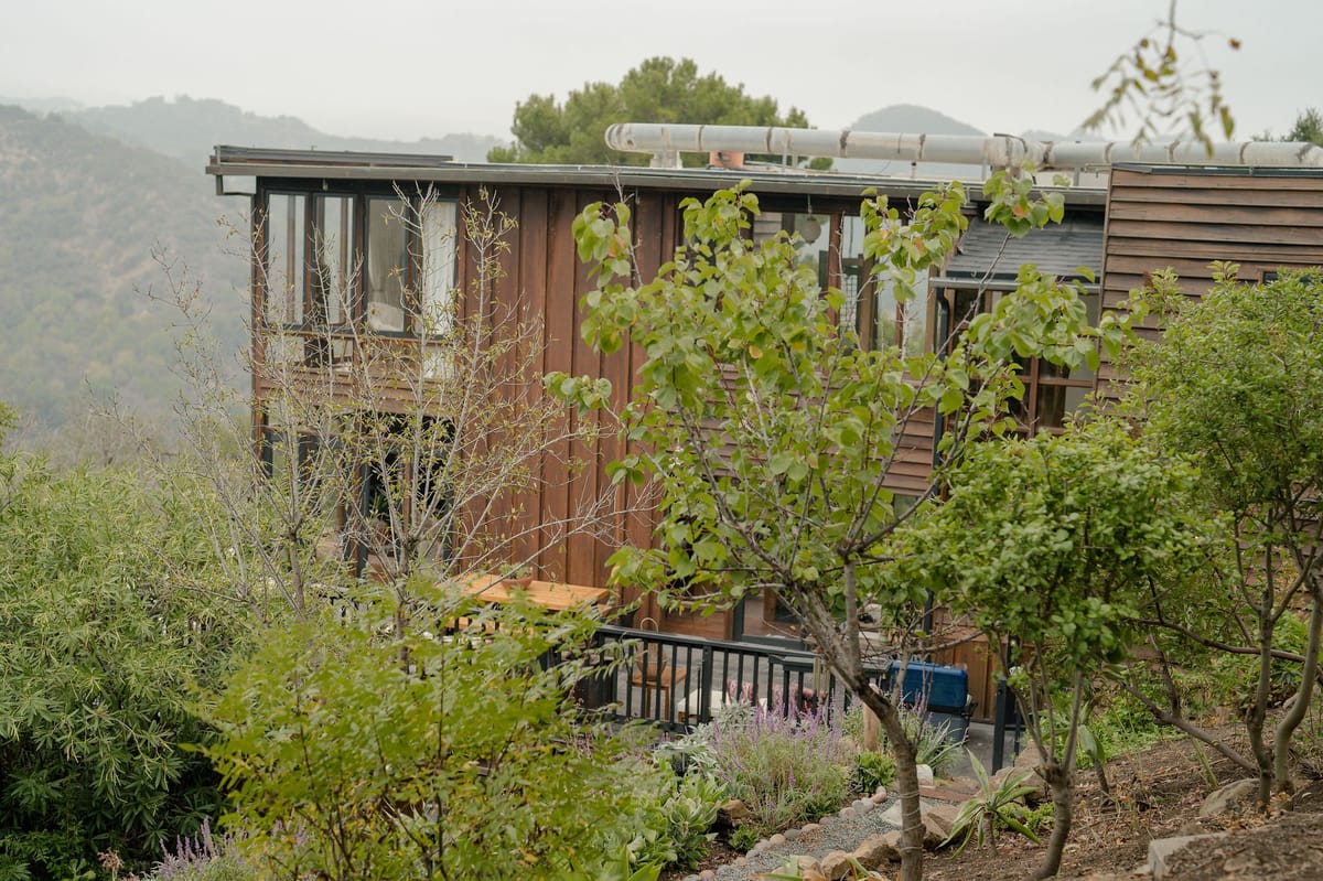 this unique topanga airbnb was the perfect getting ready spot for bride and groom before their malibu beach wedding