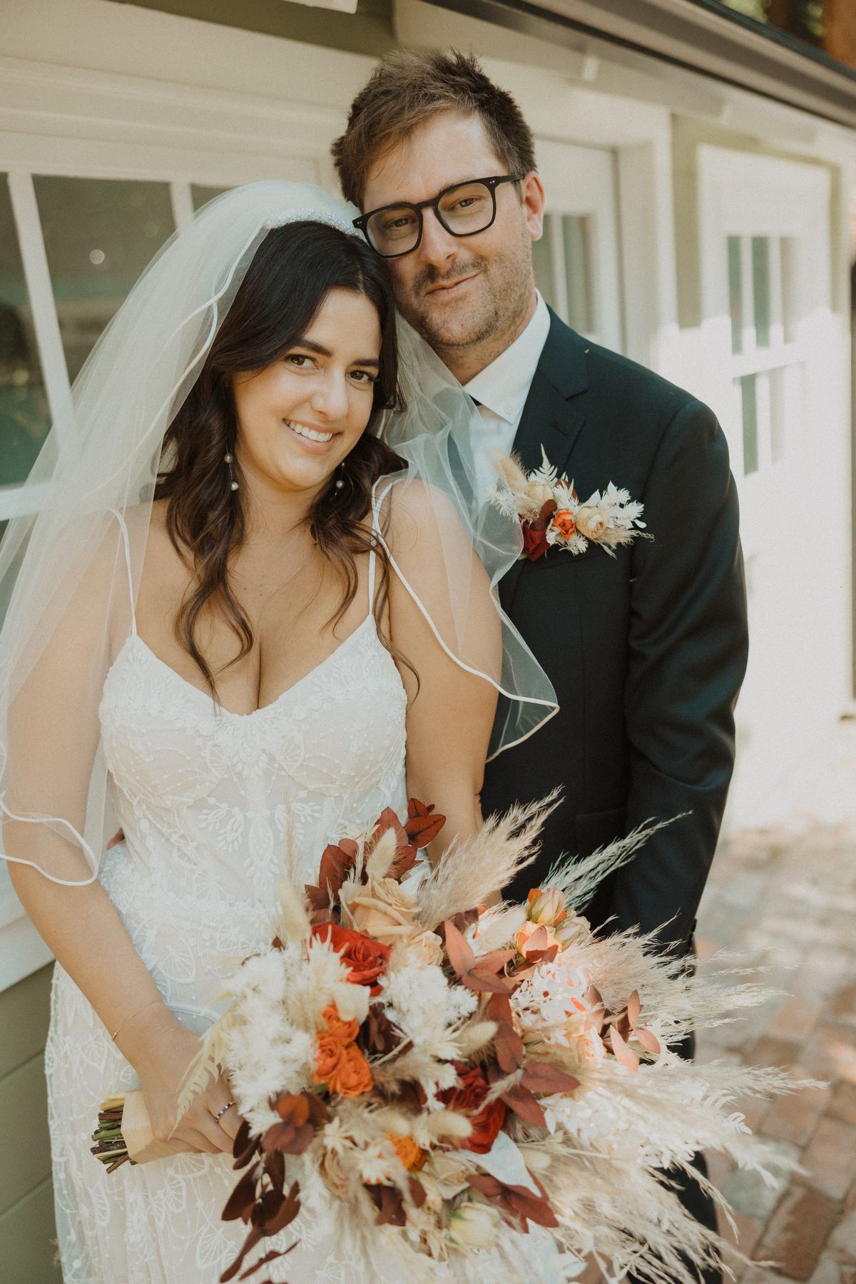Taylor&BrianSneakPeaks-8.jpg