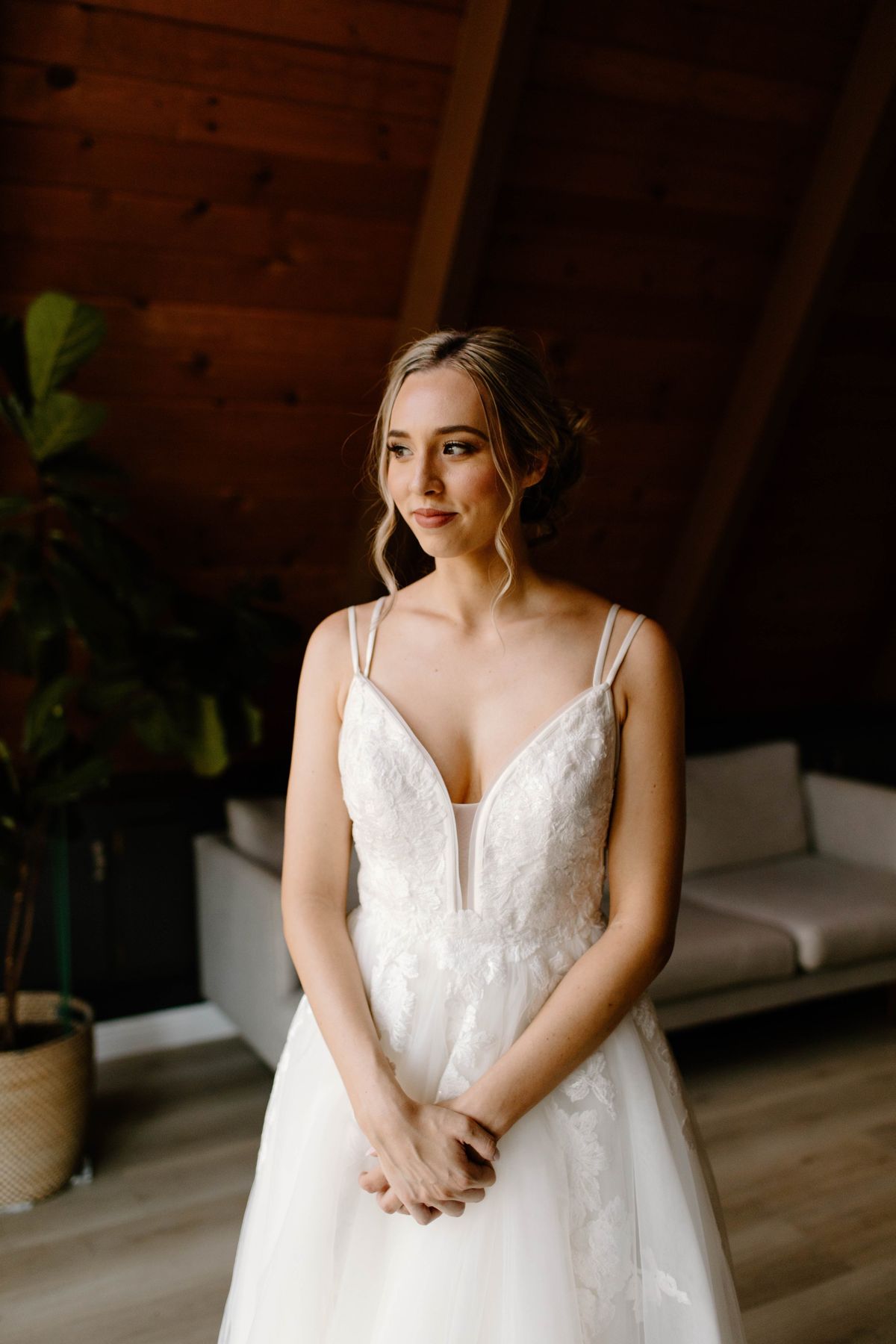 Hannah+Victor_Married_LakeArrowhead_MADISONRYLEE_43.jpg