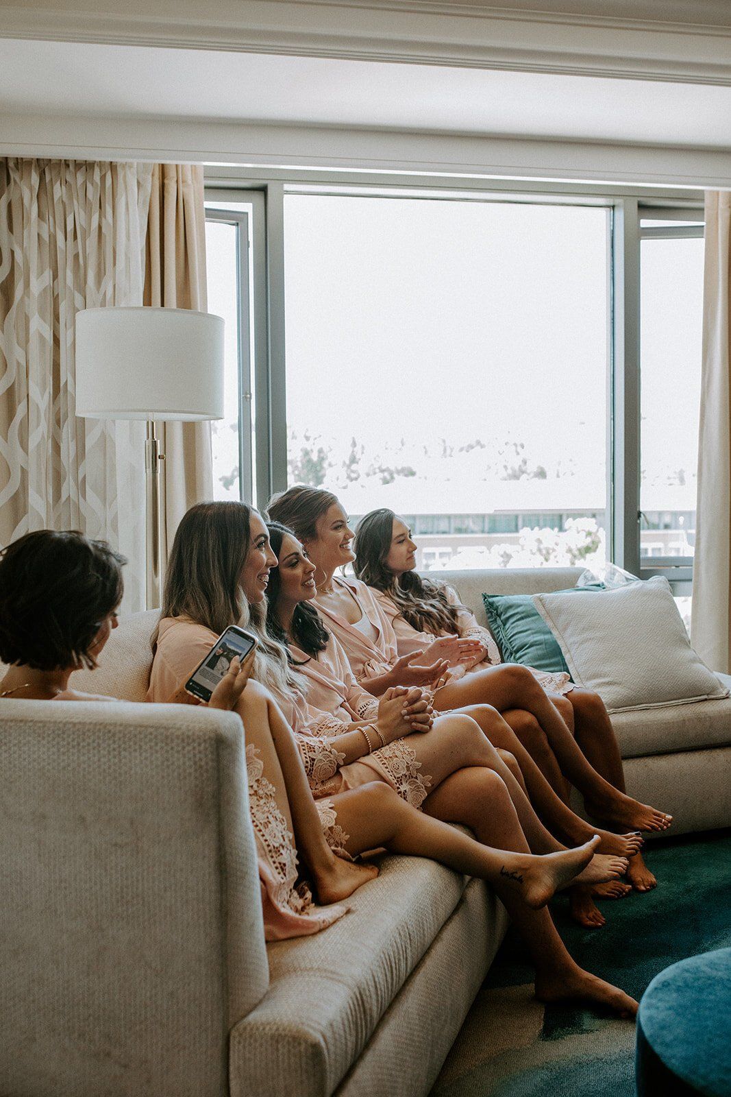 bridesmaids getting ready at the four seasons in westlake village, california