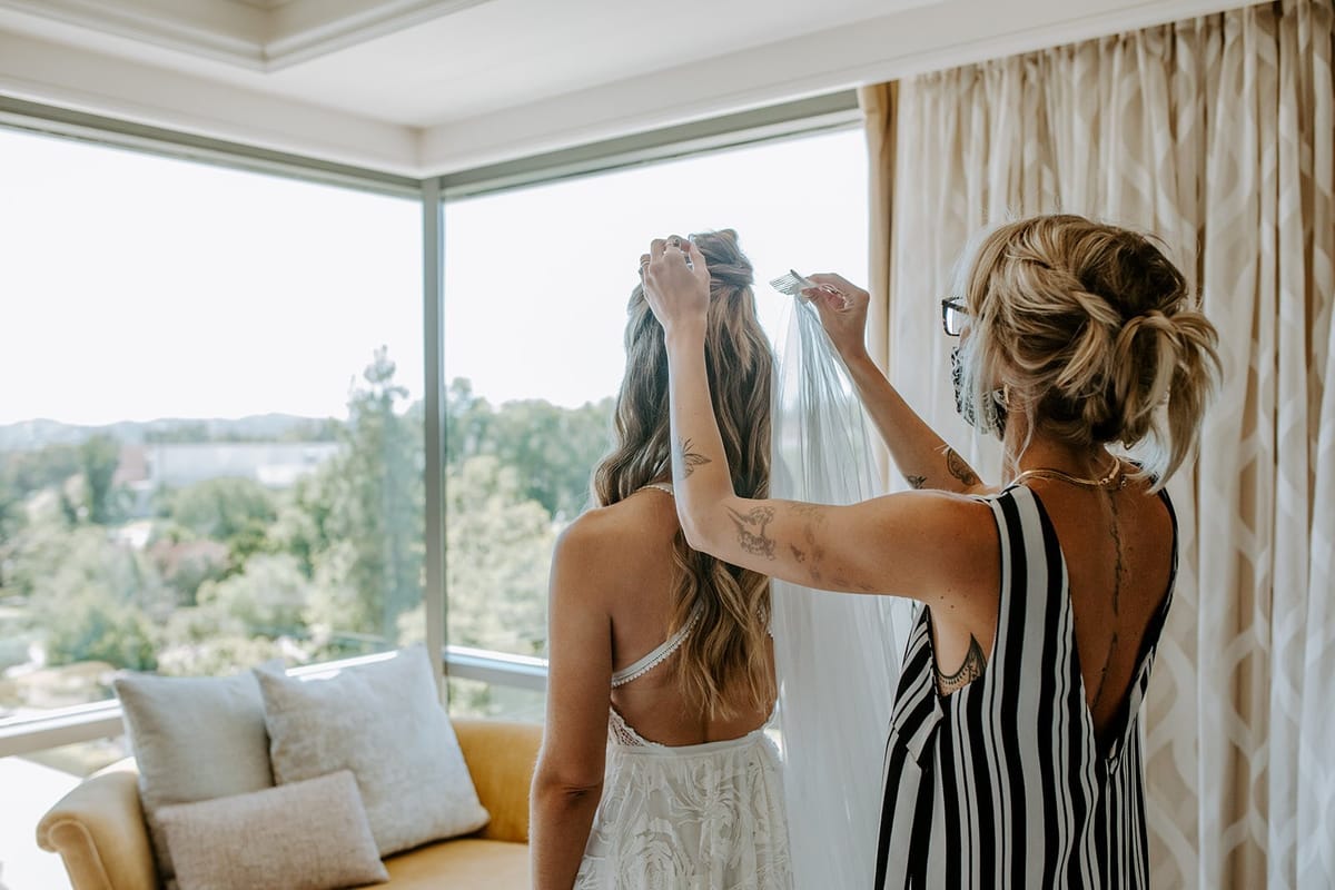 boho beachy bridal hair touch ups