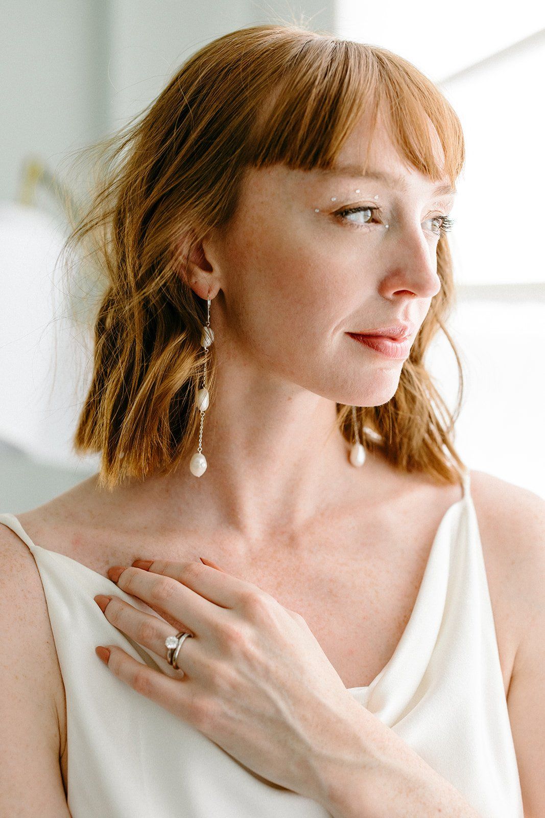makeup gems on the eyes make for a chic and modern makeup look