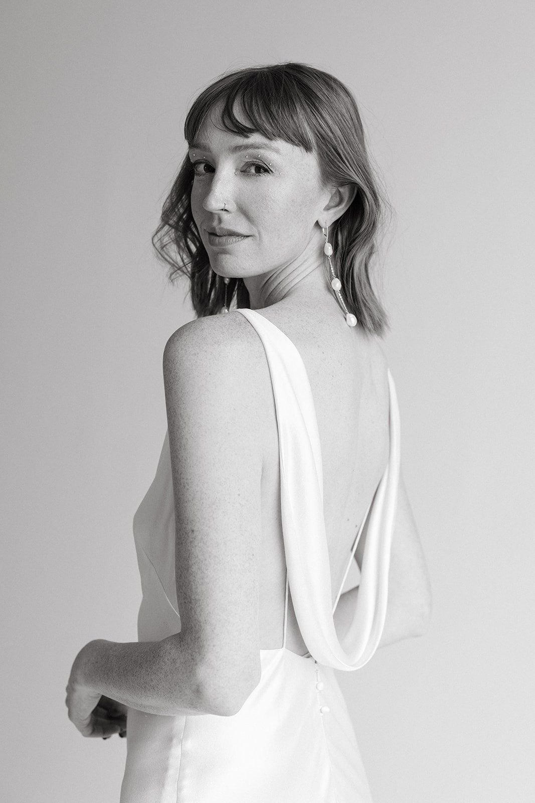 chic, modern, and effortless southern california bride