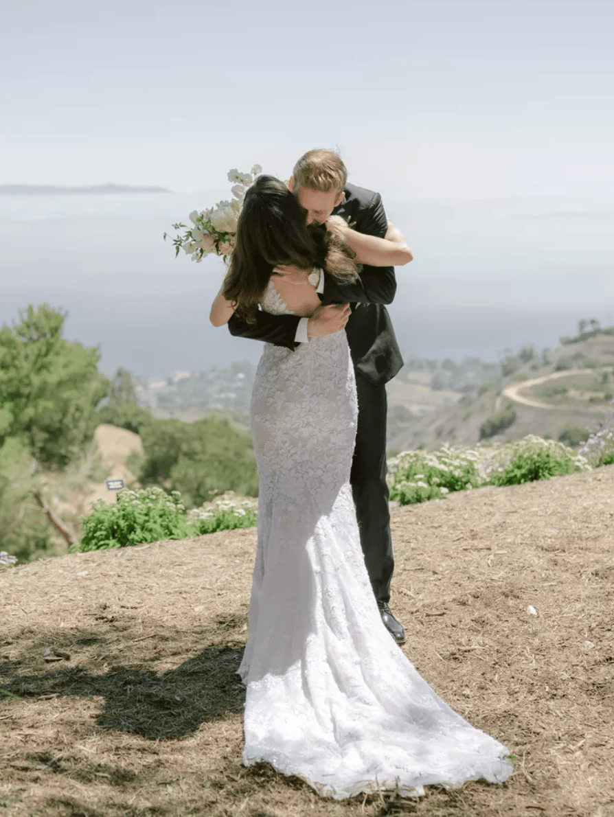 stunning backyard wedding in los angeles