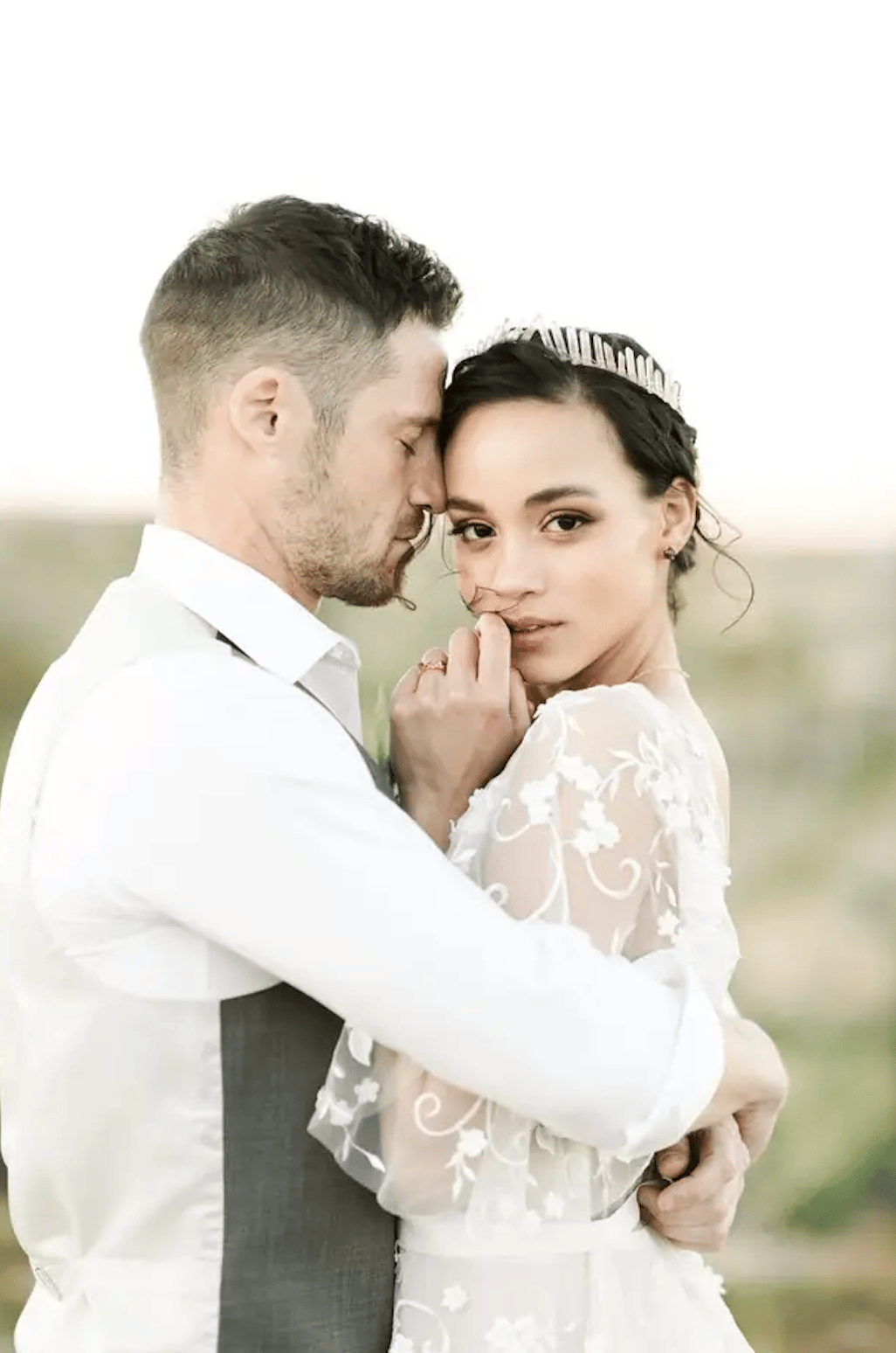 classic and timeless desert wedding