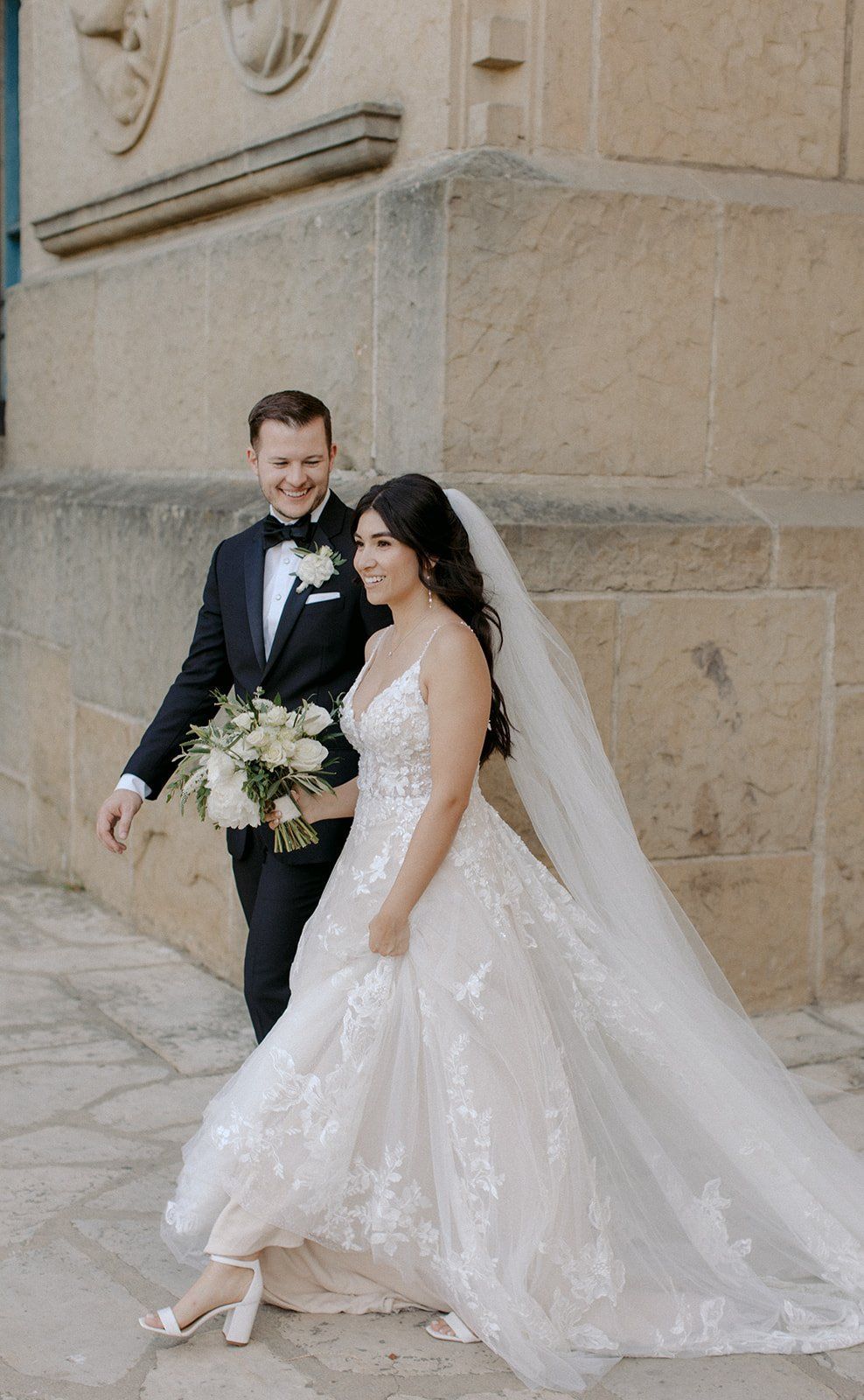 classic and modern wedding design comes together beautiful for santa barbara wedding