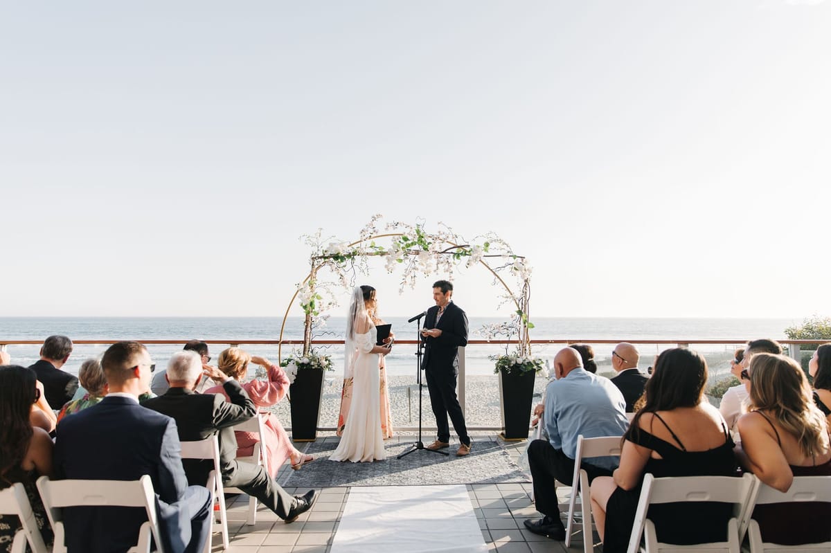 LA wedding at the malibu west beach club 