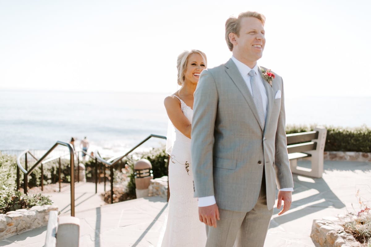 heart melting first look between future husband and wife