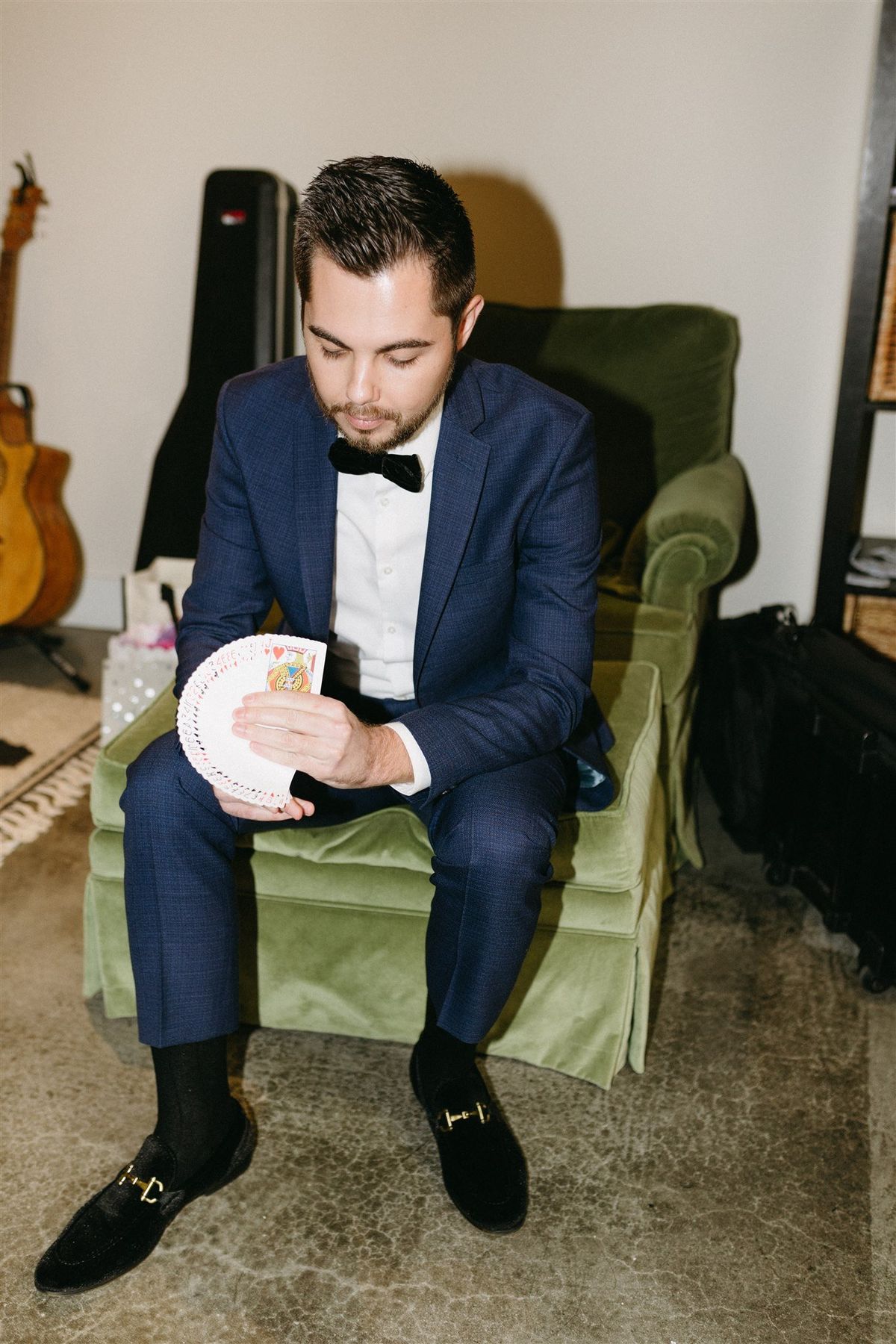Gibson-Getting Ready-95.jpg