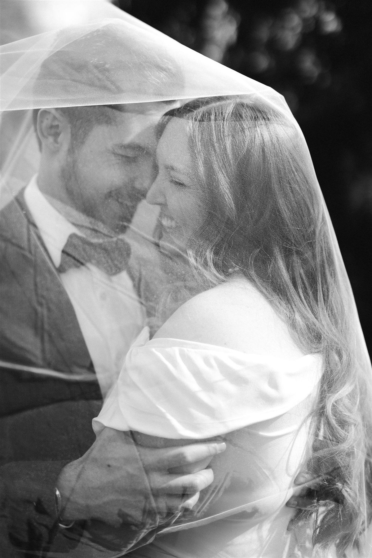 couple's first look in the rose garden of descanso gardens