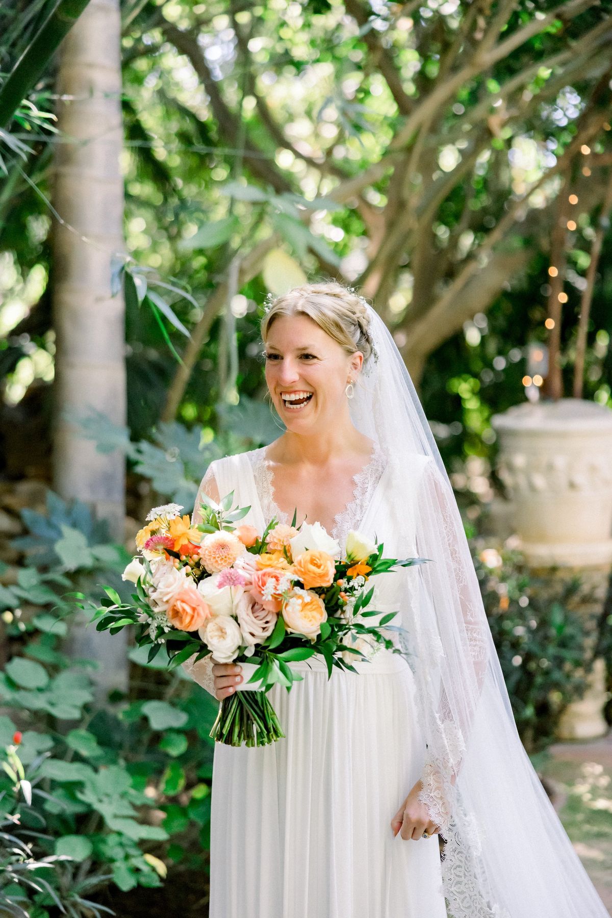 boho bridal hair for this gorgeous bride's wedding at hartley botanica