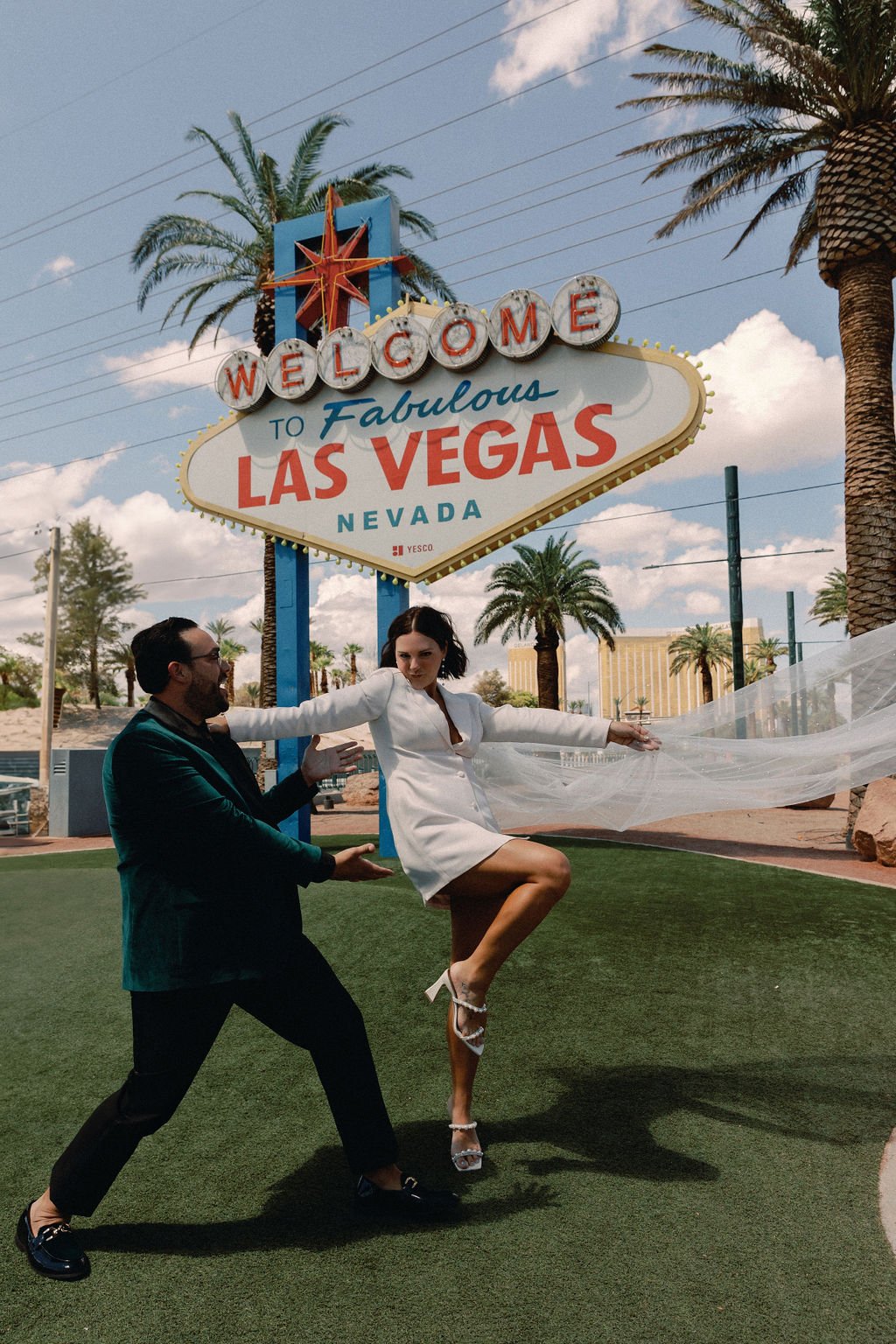 Las Vegas drive-thru elopement with Elvis, followed by wild karaoke after party